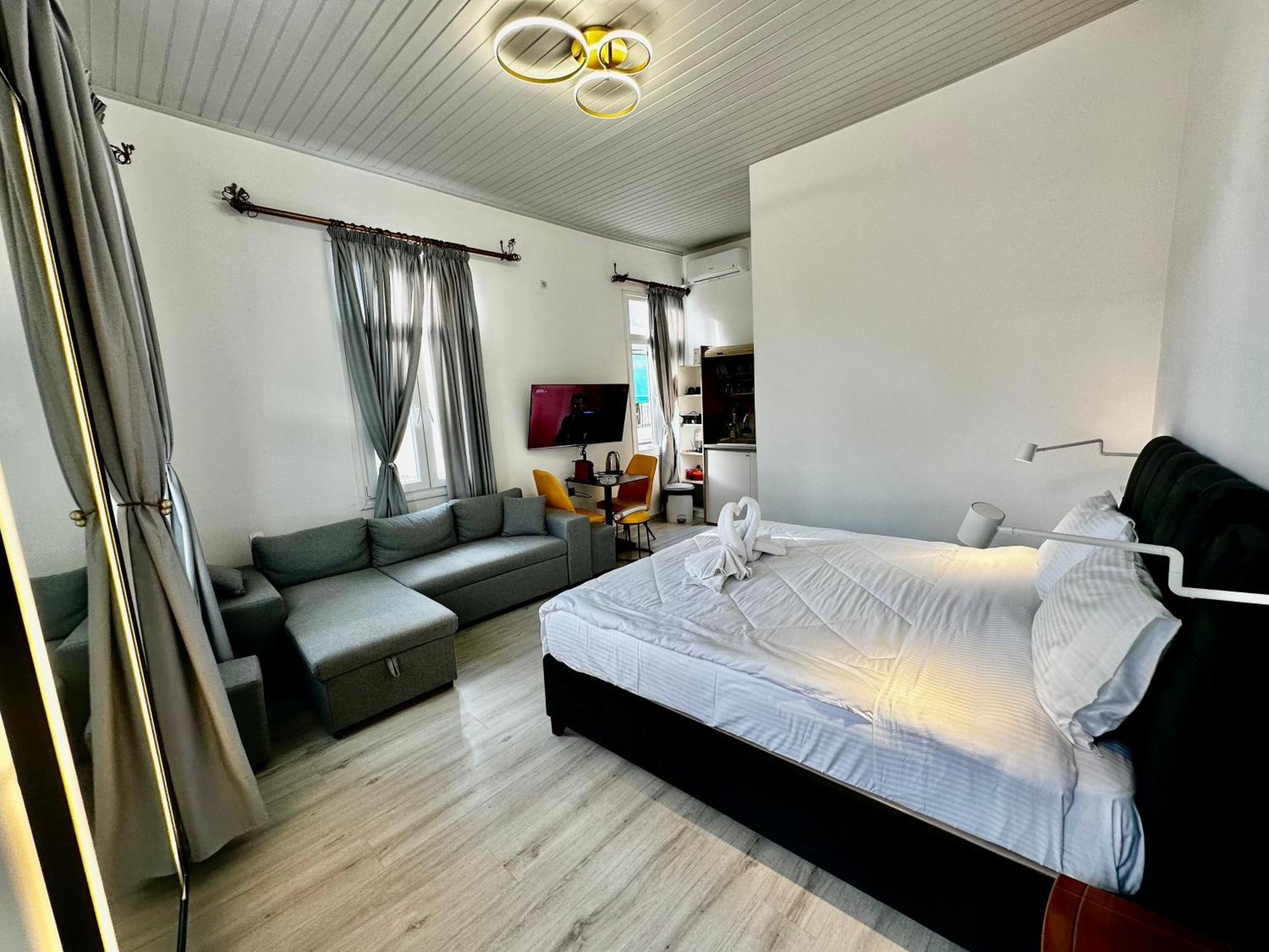 Travelers Luxury Suites, Studios & Apartments Corfu  Exterior foto